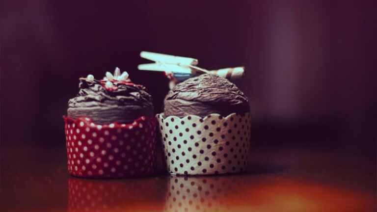 Ultimate Triple Chocolate Muffins Ultimate Triple Chocolate Muffins