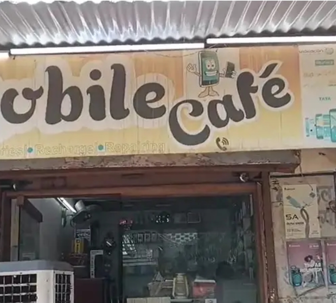 कुसमुंडा/गेवरा बस्ती में मोबाइल कैफे से लाखों का सामान और नगद चोरी, क्षेत्र में चोरों का दहशत