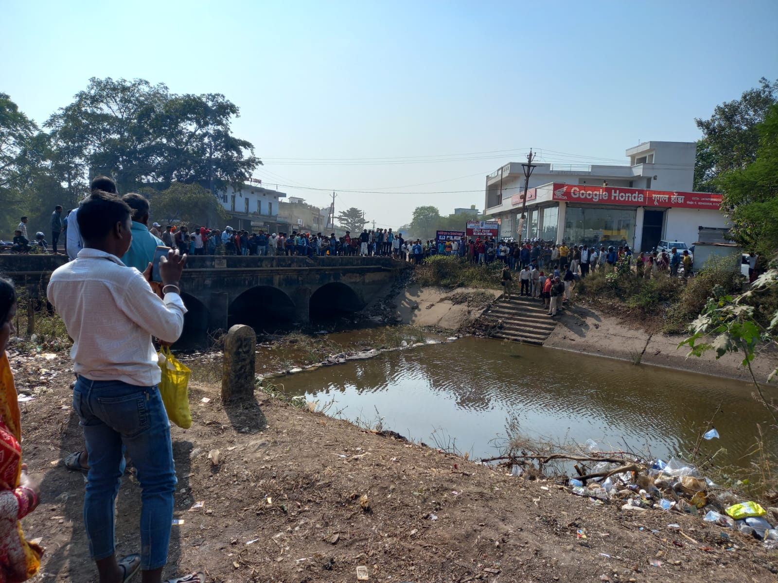 सीपत NTPC बहेरापुल नहर में मिला युवक का शव, क्षेत्र में दहशत | कानून व्यवस्था पर उठे सवाल