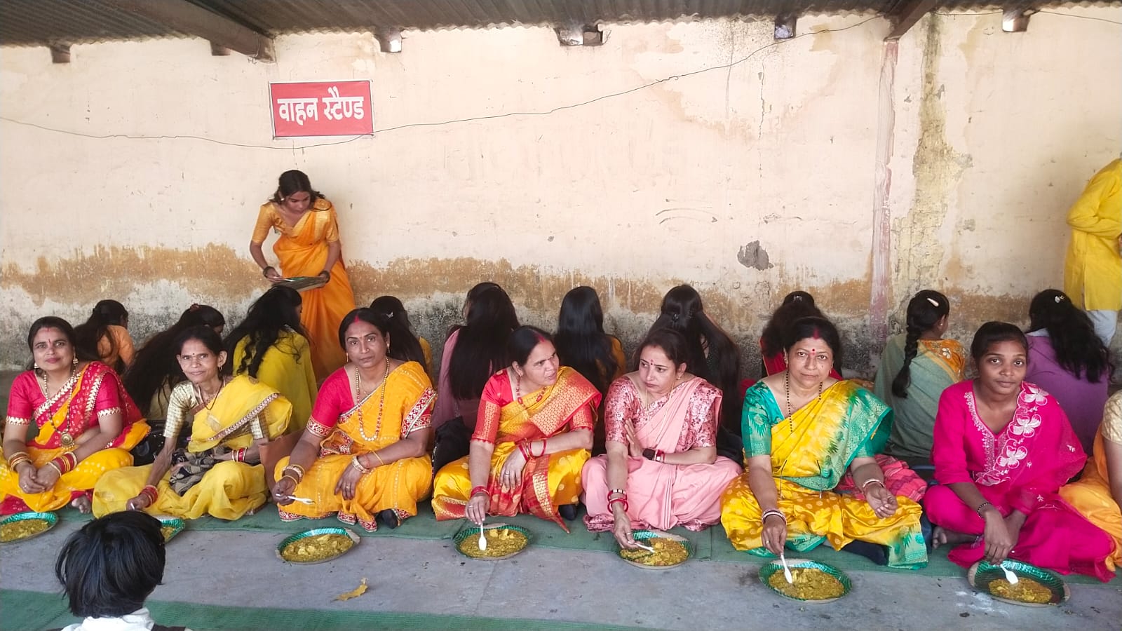 “बसंत पंचमी पर सरस्वती शिशु मंदिर में गूंजा विद्या का मंत्र, 30 बच्चों का हुआ विद्यारंभ संस्कार”