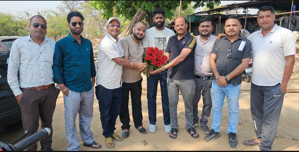 рдХреБрд╕рдореБрдВрдбрд╛ рдкреНрд░реЗрд╕ рдХреНрд▓рдм рдореЗрдВ рдирд╛рдЧреЗрдВрджреНрд░ рд╡рд┐рд╢реНрд╡рдХрд░реНрдорд╛ рдирд┐рд░реНрд╡рд┐рд░реЛрдз рдмрдиреЗ рдЕрдзреНрдпрдХреНрд╖, рдХреБрд▓рджреАрдк рдорд┐рд░рд┐ рдХреЛ рд╕рдЪрд┐рд╡ рдХреА рдЬрд┐рдореНрдореЗрджрд╛рд░реА рдХреБрд╕рдореБрдВрдбрд╛ рдкреНрд░реЗрд╕ рдХреНрд▓рдм рдореЗрдВ рдирд╛рдЧреЗрдВрджреНрд░ рд╡рд┐рд╢реНрд╡рдХрд░реНрдорд╛ рдирд┐рд░реНрд╡рд┐рд░реЛрдз рдмрдиреЗ рдЕрдзреНрдпрдХреНрд╖, рдХреБрд▓рджреАрдк рдорд┐рд░рд┐ рдХреЛ рд╕рдЪрд┐рд╡ рдХреА рдЬрд┐рдореНрдореЗрджрд╛рд░реА