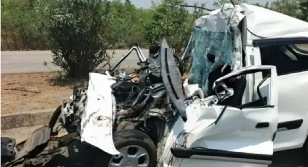 📰 ब्रेकिंग: चांपा-कोरबा मार्ग पर भीषण सड़क हादसा, मासूम सहित 3 की मौत, 3 गंभीर