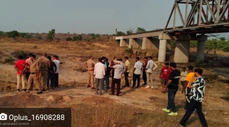 कुसमुंडा में बड़ा हादसा: अहिरन नदी में नहाने उतरा युवक बहा, तलाश जारी