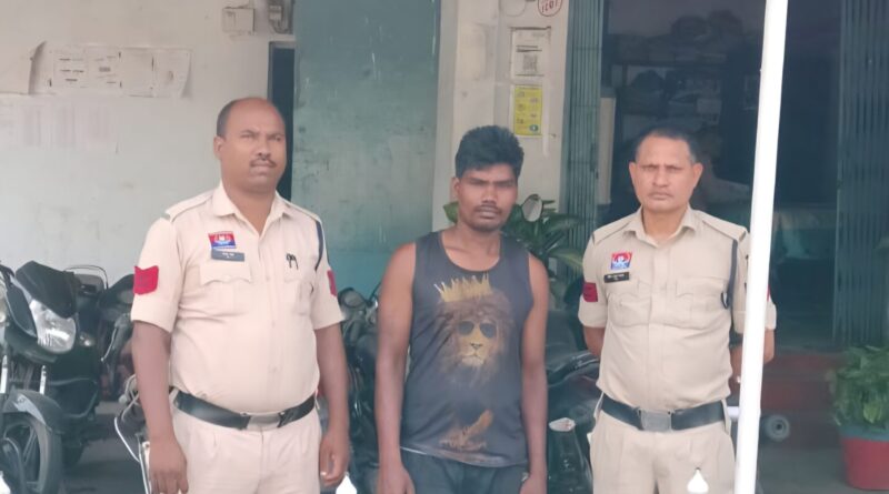22 लाख रुपये की यात्री बस चोरी करने वाला आरोपी गिरफ्तार, कुछ ही घंटों में बस बरामद